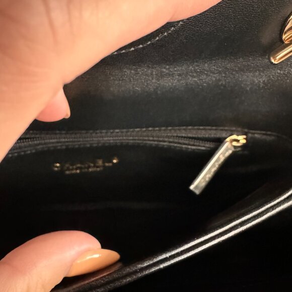 100% authentic CHANEL Trendy Small Chevron in Black Lambskin GHW - Picture 5 of 16